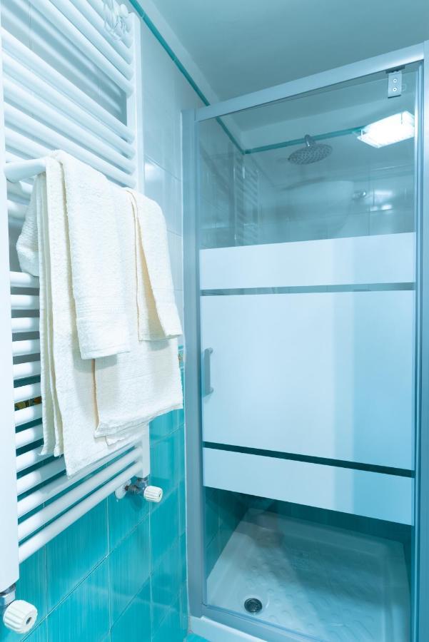 Dimora Del Fico - Appartamento Elegante E Spazioso Napoli Ngoại thất bức ảnh