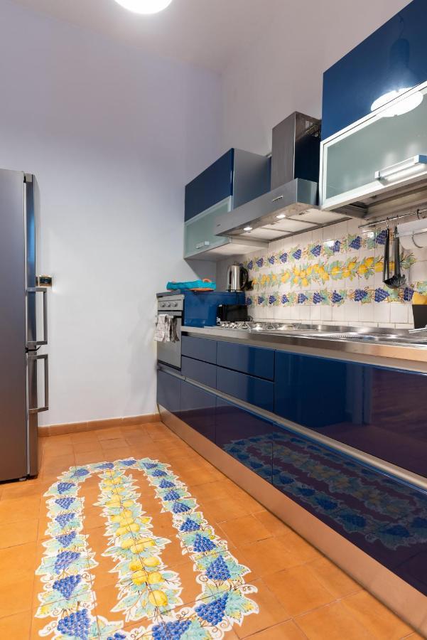 Dimora Del Fico - Appartamento Elegante E Spazioso Napoli Ngoại thất bức ảnh