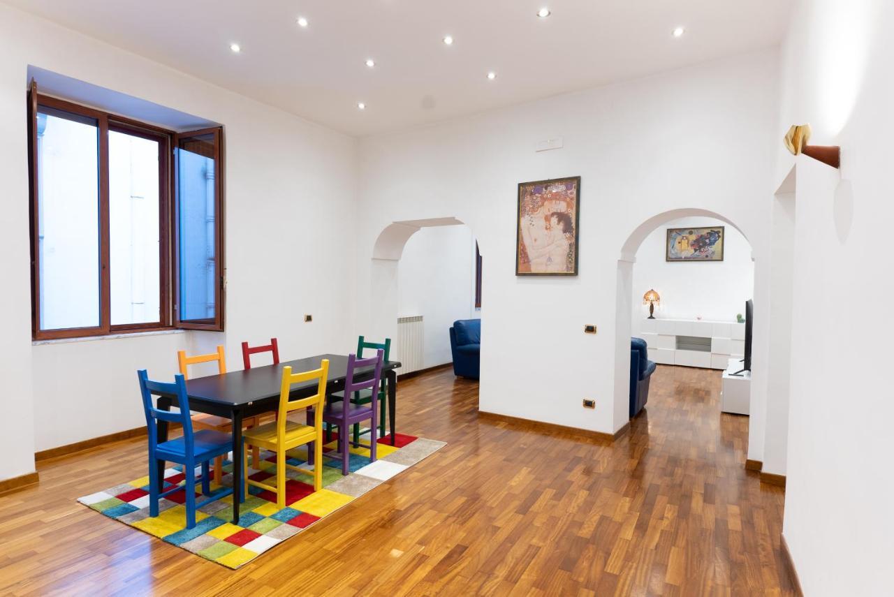 Dimora Del Fico - Appartamento Elegante E Spazioso Napoli Ngoại thất bức ảnh